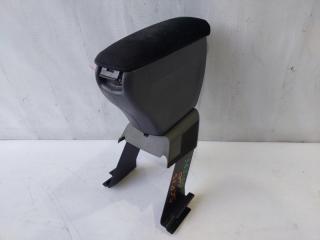Бардачок между сиденьями TOYOTA VITZ SCP13 2 ракурс
