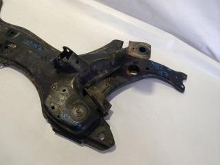 Балка под двс TOYOTA COROLLA AXIO NZE144 1NZ-FE 2 ракурс