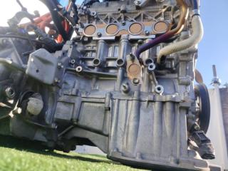 Двигатель TOYOTA COROLLA AXIO NKE165 1NZ-FXE 4 ракурс Двигатель TOYOTA COROLLA AXIO NKE165 1NZ-FXE 4 ракурс