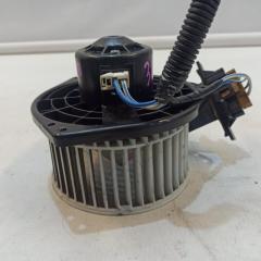 Мотор печки NISSAN EXPERT VEW11 3 ракурс