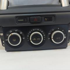Климат-контроль TOYOTA IST NCP61 2 ракурс