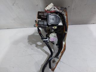 Педаль подачи топлива NISSAN EXPERT VEW11 YD22DD 2 ракурс