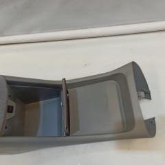 Бардачок между сиденьями TOYOTA NADIA SXN15 3 ракурс