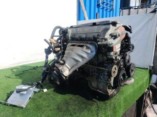 Двигатель TOYOTA ISIS ZNM10 1ZZ-FE 3 ракурс