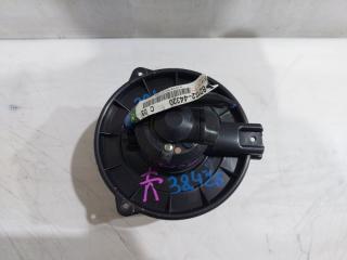 Мотор печки TOYOTA IPSUM ACM21 1 ракурс