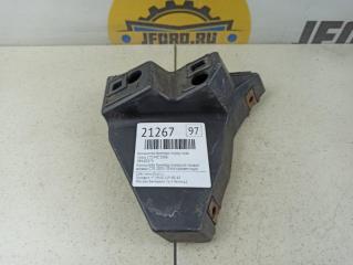 Кронштейн бампера передний правый Volvo C70 2006