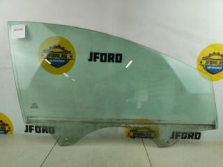 Стекло двери переднее правое Ford Focus 3 2011