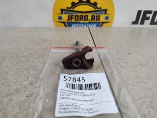 Кронштейн форсунки Ford S-max 2010