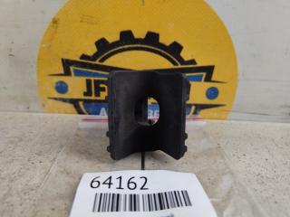 Кронштейн радиатора нижний Chevrolet Cruze F300 1.6 F16D4 Кронштейн радиатора нижний Chevrolet Cruze F300 1.6 F16D4