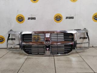 Решетка радиатора Dodge Nitro 2007