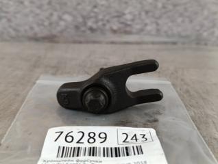 Кронштейн форсунки Hyundai Santa Fe 2018 контрактная Кронштейн форсунки Hyundai Santa Fe 2018