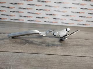 Запчасть петля капота левая Citroen C5 2004