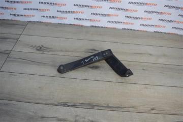 Запчасть кронштейн бампера задний левый Volkswagen Touareg 2005