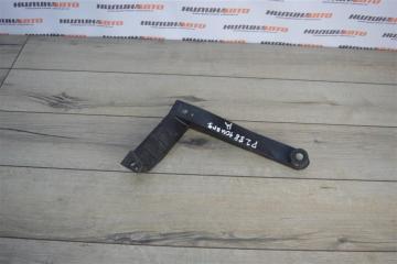 Запчасть кронштейн бампера задний правый Volkswagen Touareg 2005