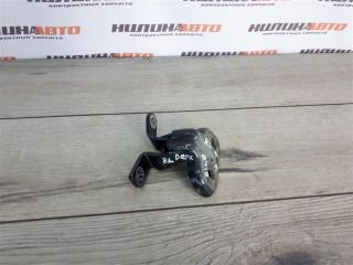 Фото запчасти петля двери верхняя задняя левая Opel Astra J 2014 контрактная запчасть Запчасть петля двери верхняя задняя левая Opel Astra J 2014