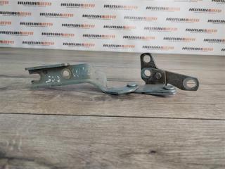 Запчасть петля капота правая Citroen C5 2002