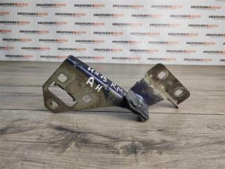 Фото запчасти петля капота правая Renault Megane 2 2005 контрактная запчасть Запчасть петля капота правая Renault Megane 2 2005