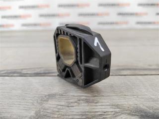 Запчасть крепление радиатора Audi A3 8P 2004