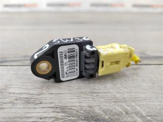 Фото запчасти датчик удара боковой Hyundai Getz 2007 контрактная запчасть Запчасть датчик удара боковой Hyundai Getz 2007