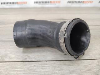 Запчасть патрубок интеркулера Skoda Yeti 2013