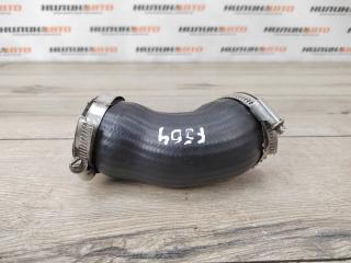 Запчасть патрубок интеркулера Volkswagen Passat B7 2012