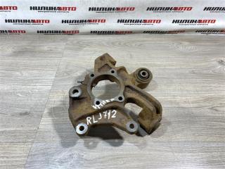 Кулак задний задний левый Suzuki Grand Vitara 2011