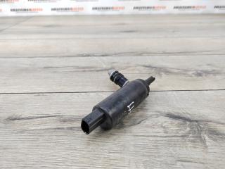 Насос омывателя фар 3 2013 F30 2.0 N20B20A Насос омывателя фар 3 2013 F30 2.0 N20B20A