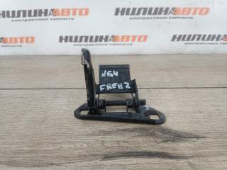 Запчасть крюк замка капота Land Rover Freelander 2 2008