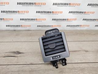 Запчасть дефлектор в торпедо правый Land Rover Range Rover Sport 1 2008