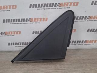 Запчасть накладка крыла передняя правая Ford Focus 2 2010