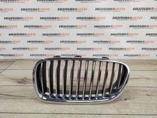 Запчасть решетка радиатора левая Bmw 5 2011