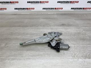 Стеклоподъемник задний правый Suzuki SX4 2010