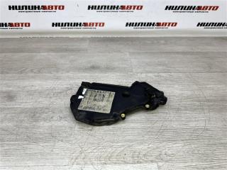 Запчасть кожух грм Peugeot 308 2011