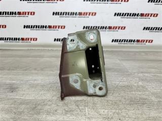 Кронштейн усилителя бампера передний правый Nissan Juke 2011