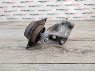 Кронштейн КПП Suzuki SX4 2011