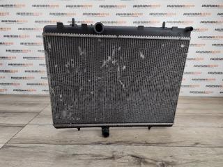 Радиатор охлаждения Peugeot 308 2010 контрактная Радиатор охлаждения Peugeot 308 2010