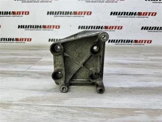 Запчасть кронштейн компрессора кондиционера Peugeot 206 2007