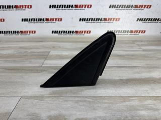 Запчасть накладка крыла передняя правая Ford Focus 2 2009