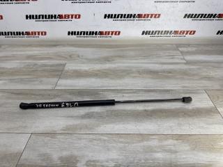 Фото запчасти амортизатор крышки багажника Mazda 3 BK 2004 контрактная запчасть Запчасть амортизатор крышки багажника Mazda 3 BK 2004