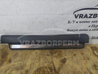 Накладка порога (внутренняя) передняя правая Toyota Avensis 2 2003-2008