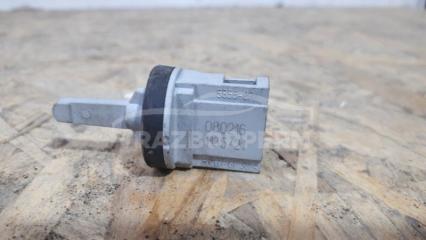 Запчасть датчик кондиционера Volkswagen Passat 2004-2013