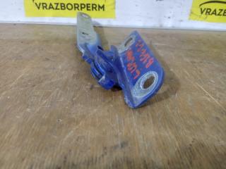 Петля капота передняя левая LOGAN 2006 K7M710