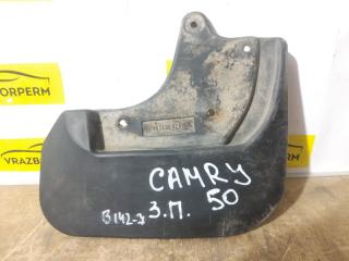 Брызговик задний правый Toyota Camry