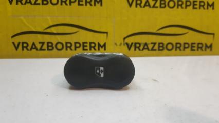 Кнопка стеклоподъемника Renault Logan 2012-2020