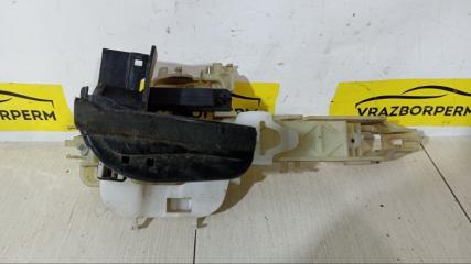 Кронштейн ручки двери передний правый Kia Sportage