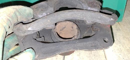 Суппорт тормозной передний правый Accent (ТагАЗ)