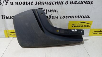 Запчасть брызговик задний правый Volvo XC70