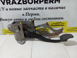 Запчасть педаль тормоза RENAULT KANGOO 2013