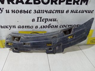 Запчасть кронштейн бампера передний правый Renault Scenic