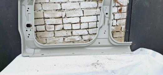 Боковина/порог/стойка кузова правая Веста универсал Боковина/порог/стойка кузова правая Веста универсал